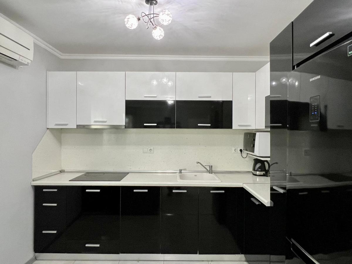 Tea Apartments Поморие Экстерьер фото